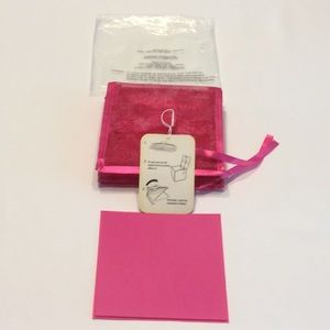 AVON Mesh/Satin Foldable Box Hot Pink